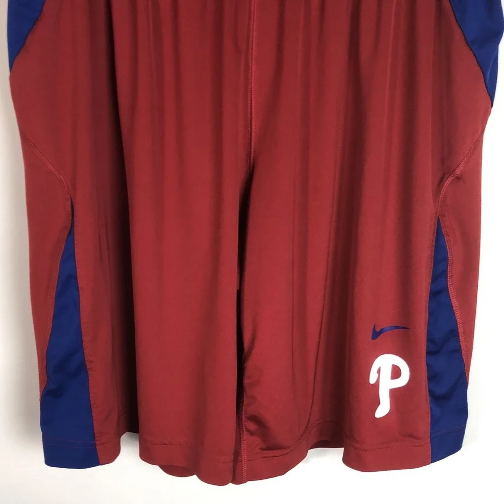 Nike Dri-Fit Performance Philadelphia Phillies Basketball Shorts Red Large